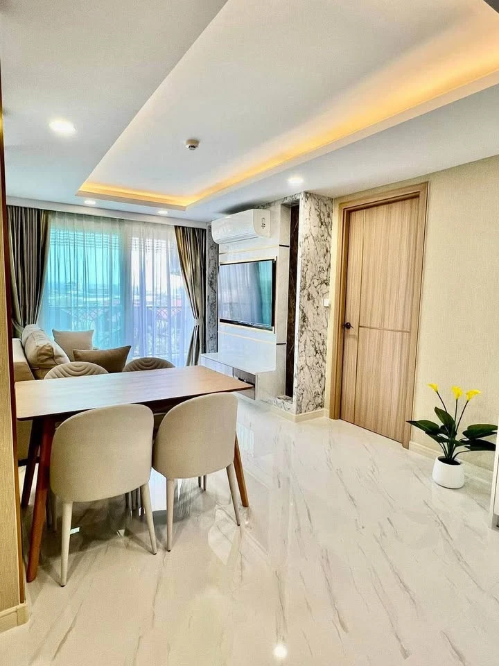 For rent Dusit grand park, a nice room, fully furnished, decorated in a simple and luxurious style. If you don't book, you'll miss out++