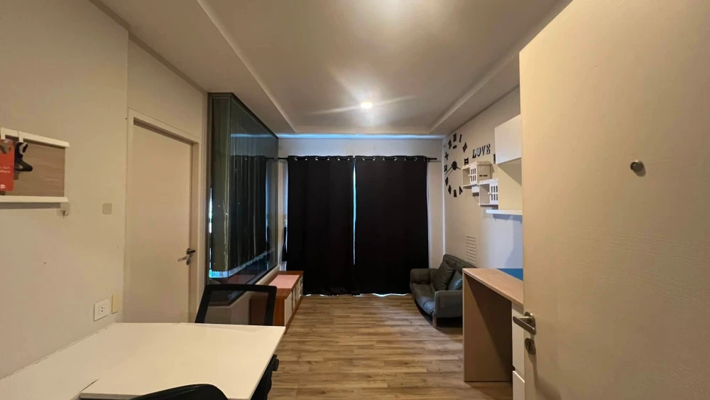 For rent: Ease 2 Rama 2, 1 bedroom, 1 bathroom, fully furnished, in a great location. Don't miss out!