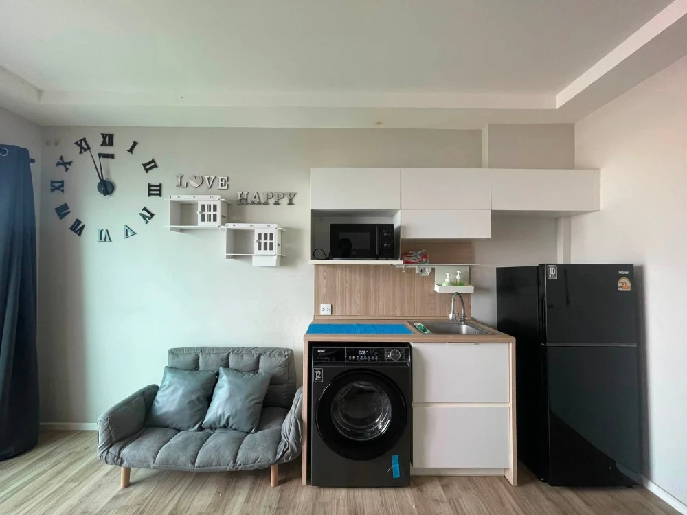 For rent: Ease 2 Rama 2, 1 bedroom, 1 bathroom, fully furnished, in a great location. Don't miss out!