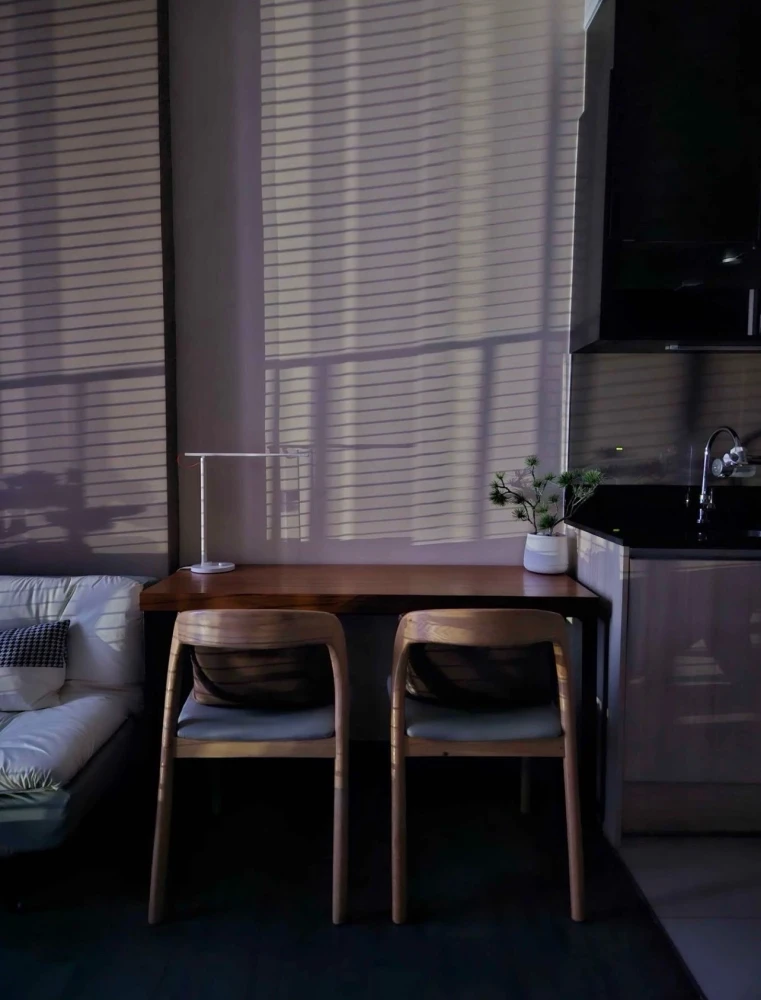 For Rent: Edge by Sansiri (Sukhumvit 23), 6th floor, garden view, fully furnished. Book now!