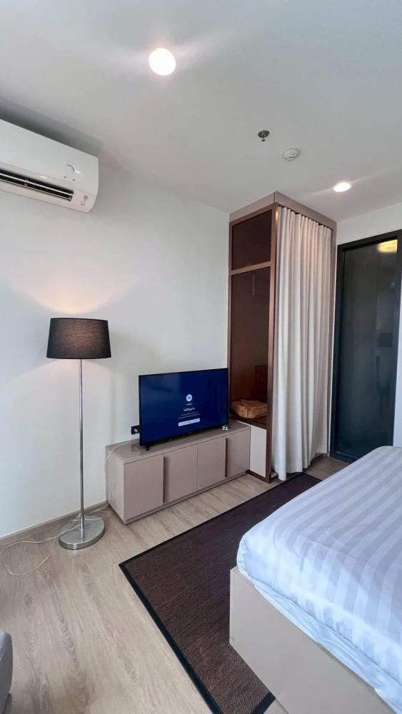 Edge Central Pattaya (Pattaya Central) condo for rent. Panoramic city view. Fully furnished with all appliances. Don't miss out!