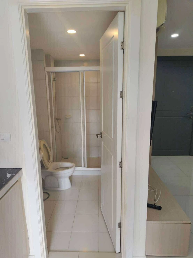 For rent: Elements Srinakarin, 1 bedroom, 1 bathroom, 5th floor, good location, fully furnished, hurry and reserve now!