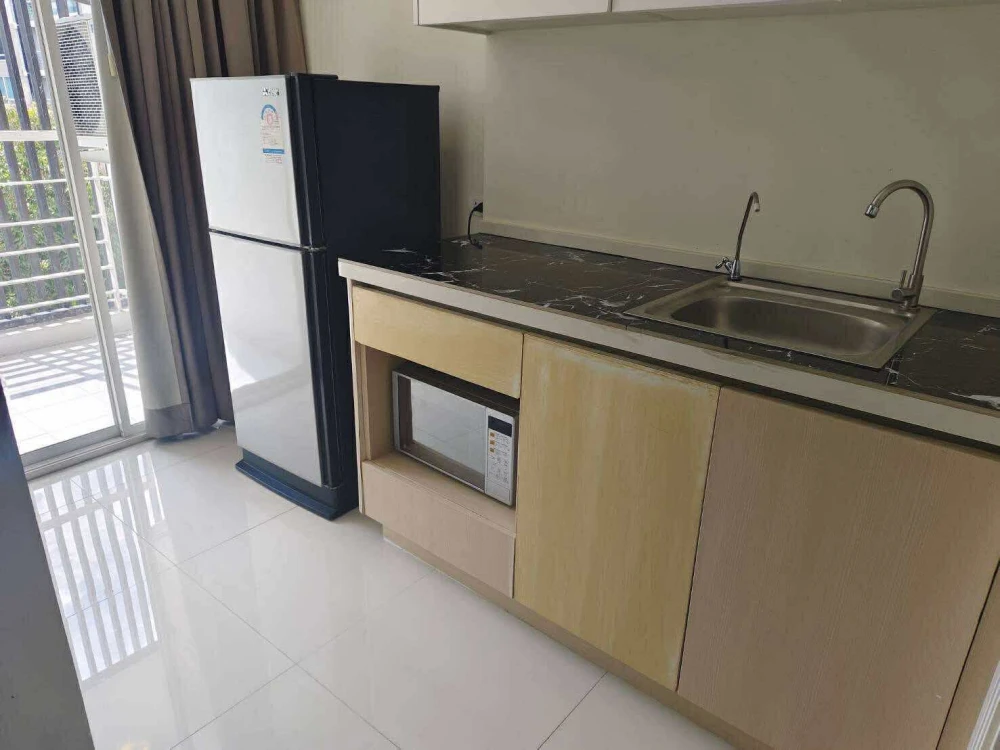 For rent: Elements Srinakarin, 1 bedroom, 1 bathroom, 5th floor, good location, fully furnished, hurry and reserve now!