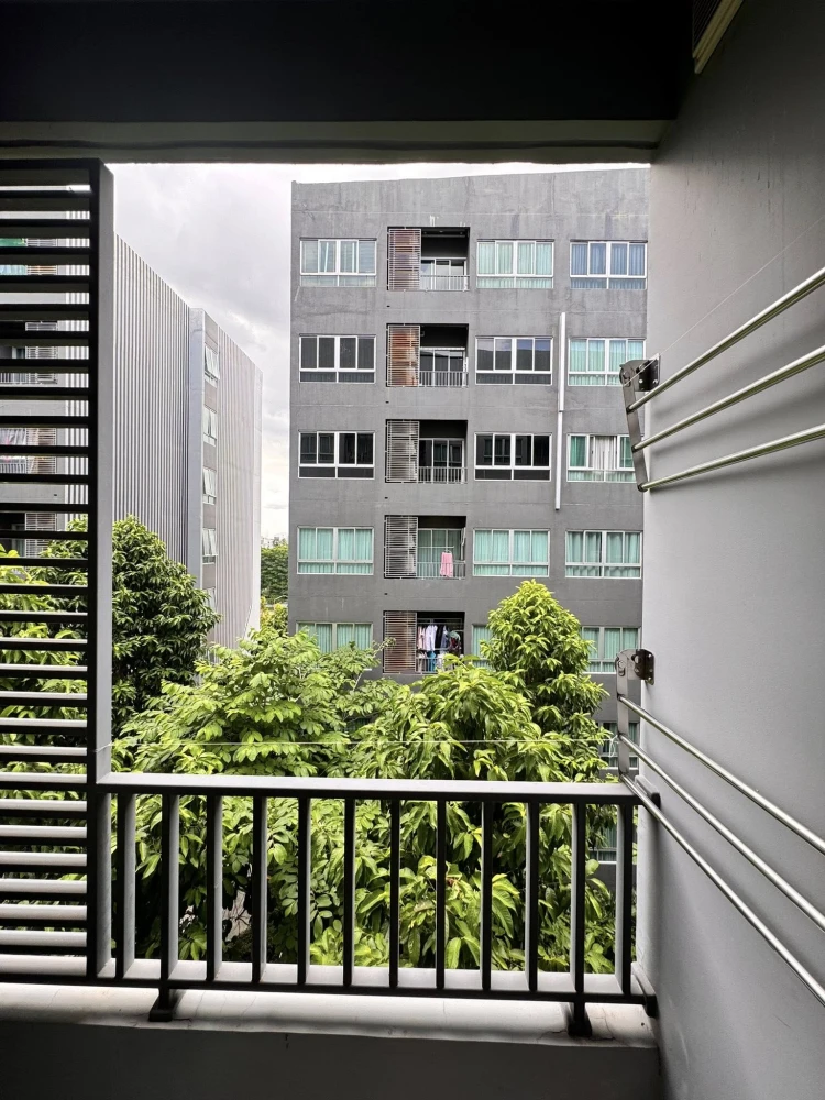 For rent Elio Del Moss Phaholyothin 34 1 bedroom 1 bathroom, good location, comes with complete facilities, don't miss it.