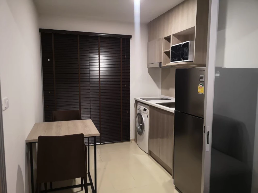 For rent Elio Del Moss Phaholyothin 34, 3rd floor, fully furnished room, nice to live in, reserve now, urgently.