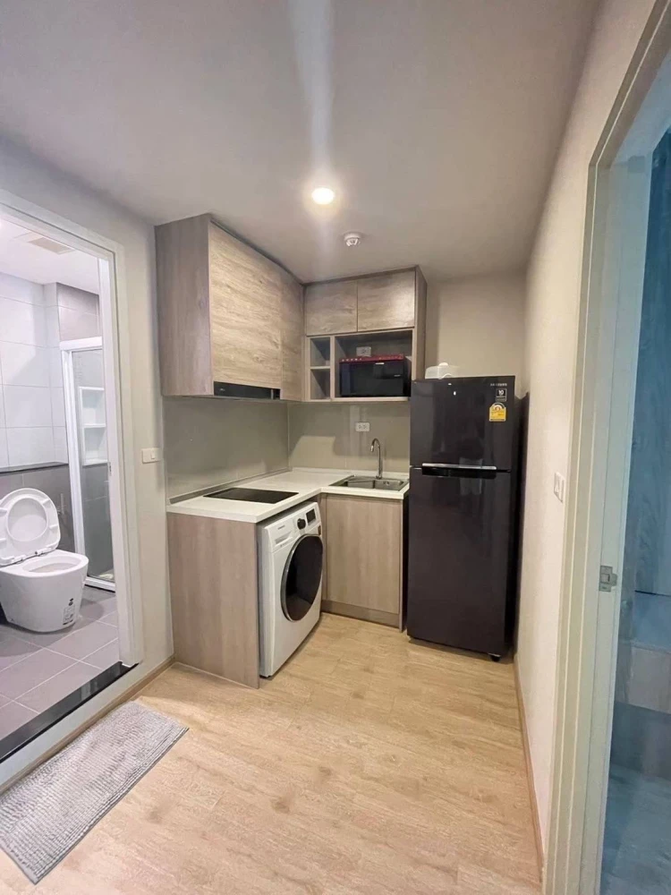 For rent Elio Del Moss Phaholyothin 34, spacious room, ready to move in, fully furnished + electrical appliances, book now before you miss out!!