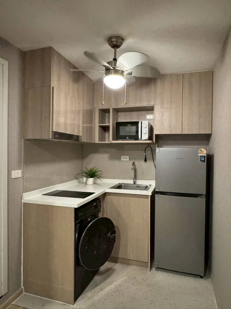 For rent: Elio Del Moss Phaholyothin 34. Nice room, great location, and fully furnished. Book now!