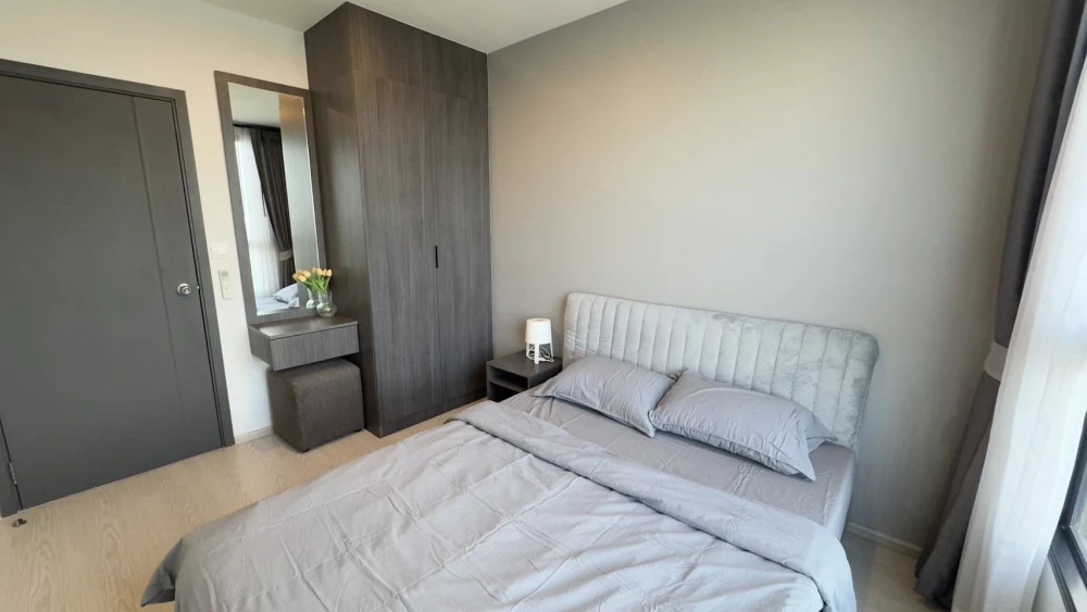 For rent: Elio del Nest, 19th floor, pool view, good view, no buildings blocking, fully furnished, nice to live in, reserve now!