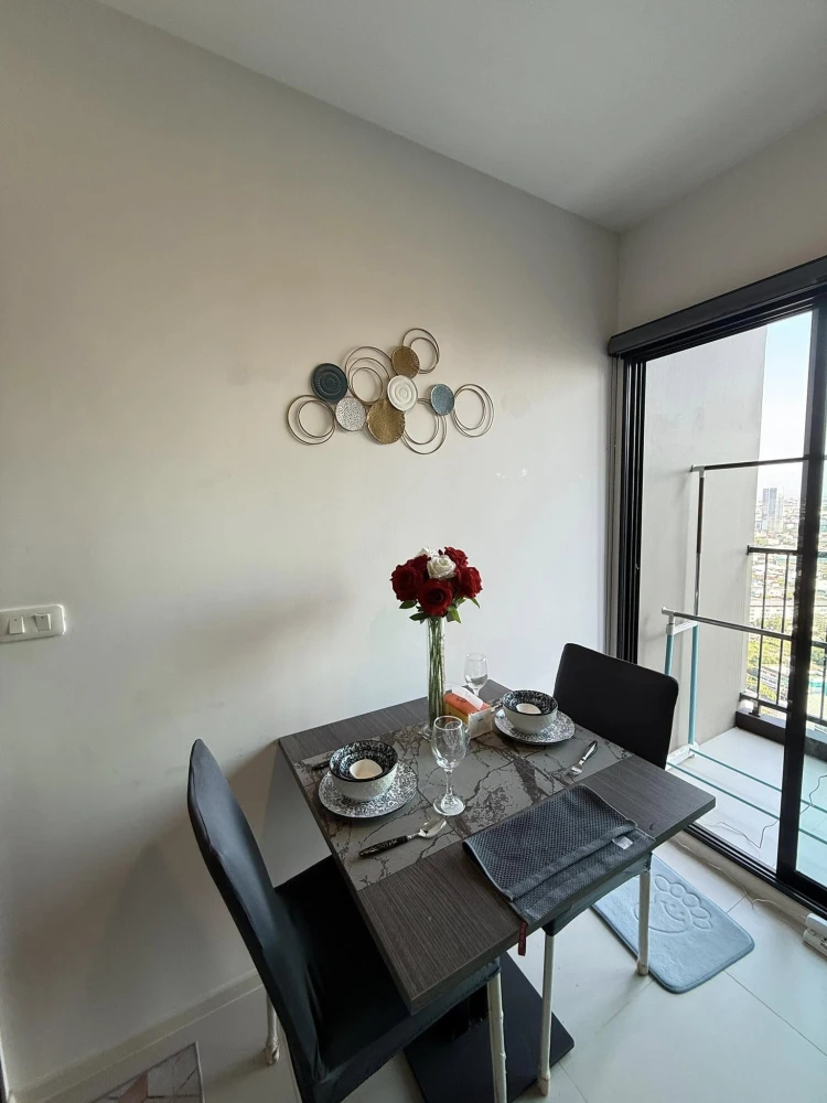For rent Elio del nest, 30th floor, fully furnished room, nice to live in. If you don't book, you'll miss out. Hurry!