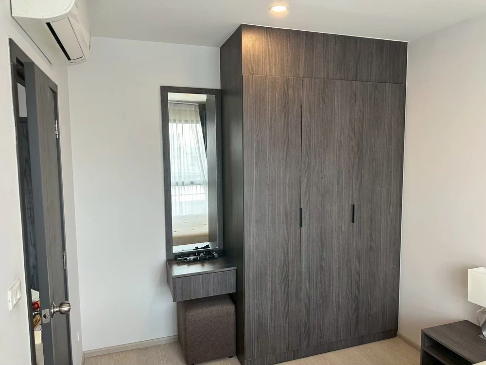 For rent: Elio del nest, 4th floor, nice room, fully furnished, reserve now, hurry!