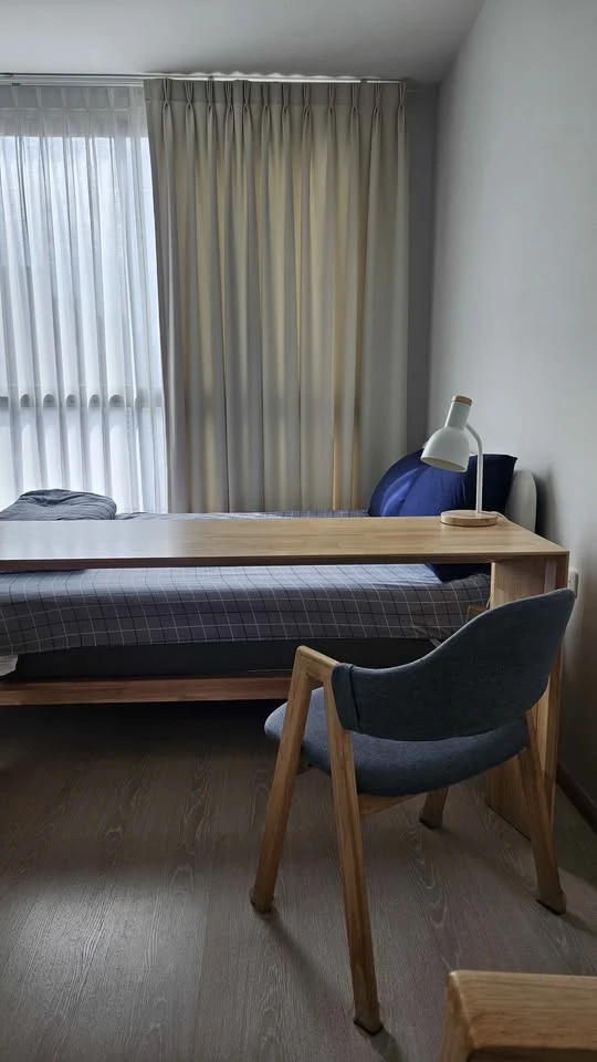 For rent Elio Del Nest, Building G, 23rd floor, beautiful city view from high angle, with minimalist style furniture. You must book this.