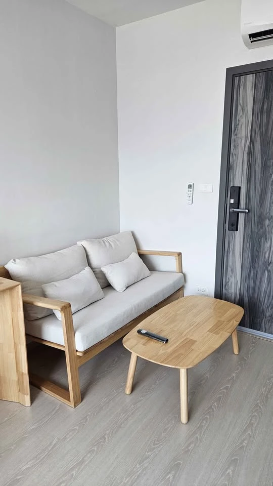 For rent Elio Del Nest, Building G, 23rd floor, beautiful city view from high angle, with minimalist style furniture. You must book this.