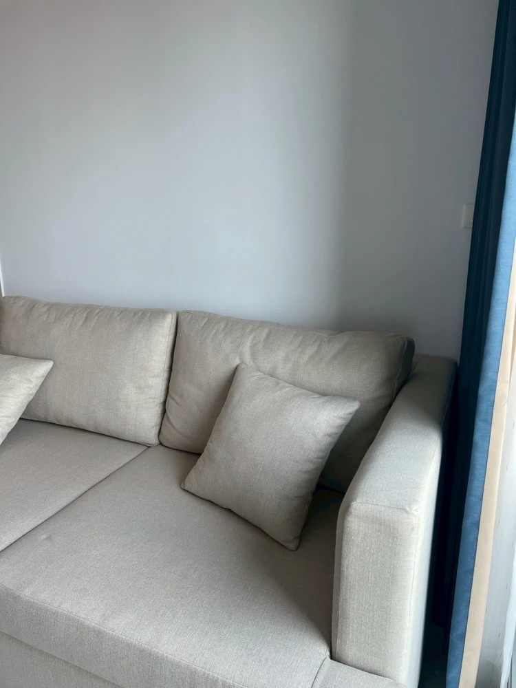 For rent: Elio Sathorn-Wutthakat, 2 bedrooms, spacious living area, great location, fully furnished. Book now!