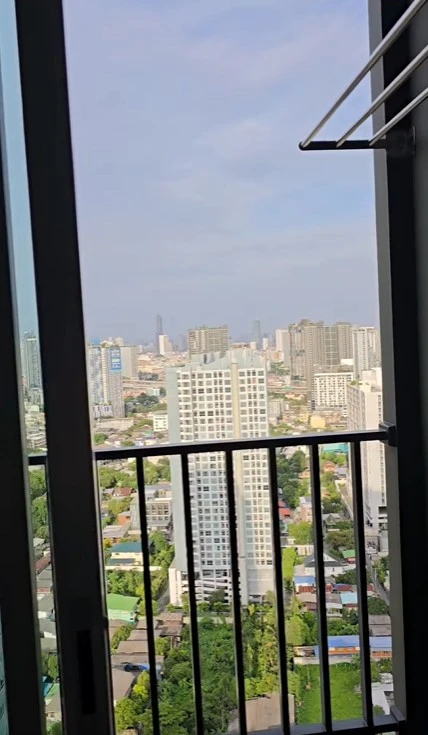 For rent Elio Sathorn-Wutthakat, 34th floor, Building A, fully furnished, ready to move in, very beautiful view, get a city view from a high angle, hu