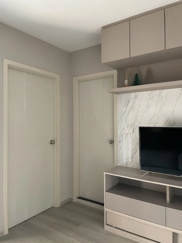 For rent: Elio Sathorn-Wutthakat. Nice room, fully furnished with appliances. Special price available! Book now!