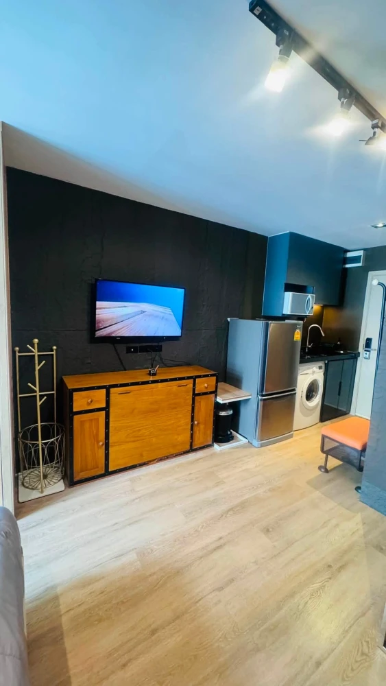 For rent, Elio Sukhumvit 64 Studio, size 22 sq m, beautiful room, fully furnished, with washing machine, good value