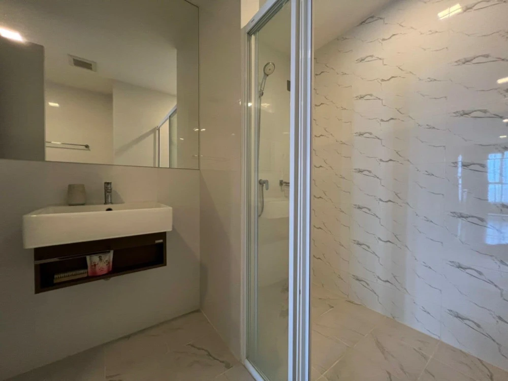 For rent Episode Phahonyothin-Saphan Mai, 1 bed plus room, good wind, good view, no buildings blocking, quiet atmosphere, beautiful view, if you don't