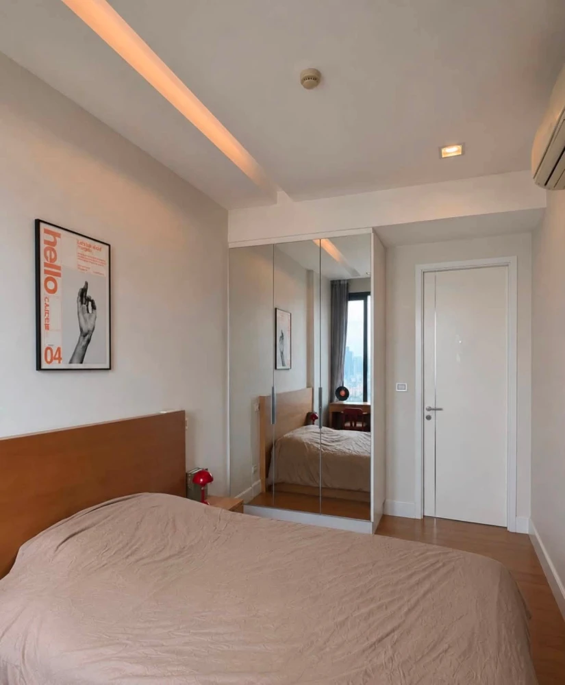 For rent: Equinox Phahol-Vibha, 31st floor, city view, fully furnished, very livable. Book now!