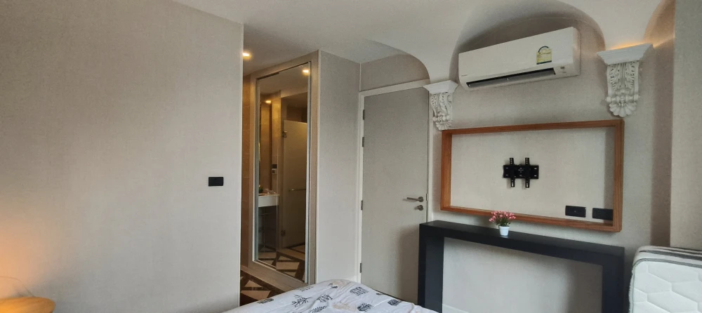For rent: Espana Condo Resort Pattaya, 1 bedroom, 1 bathroom, luxuriously decorated, comes with complete amenities. Reserve now!