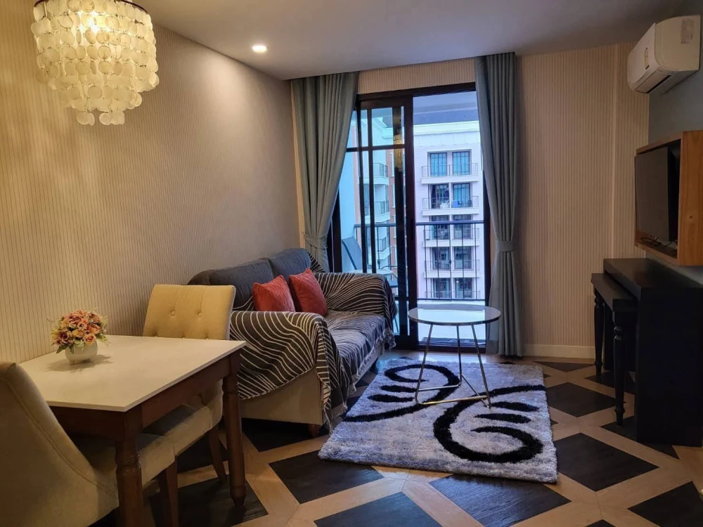 For rent: Espana Condo Resort Pattaya, 1 bedroom, 1 bathroom, fully furnished, swimming pool view, reserve now.