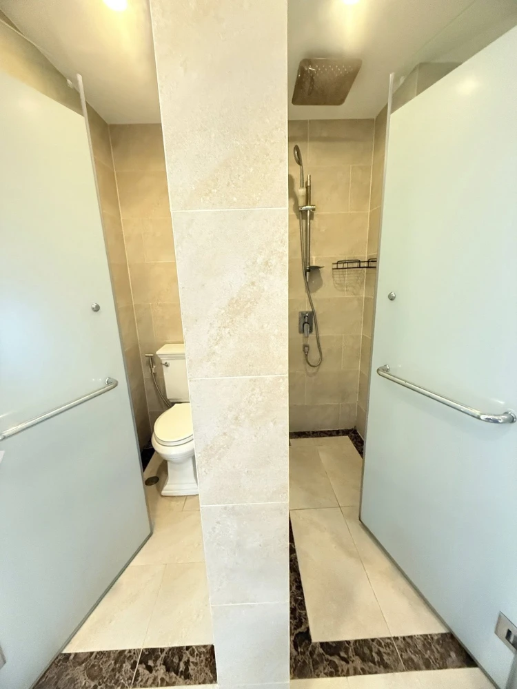 For rent: Espana Condo Resort Pattaya, 1 bedroom, 1 bathroom, beautifully decorated, great location, hurry and book now.