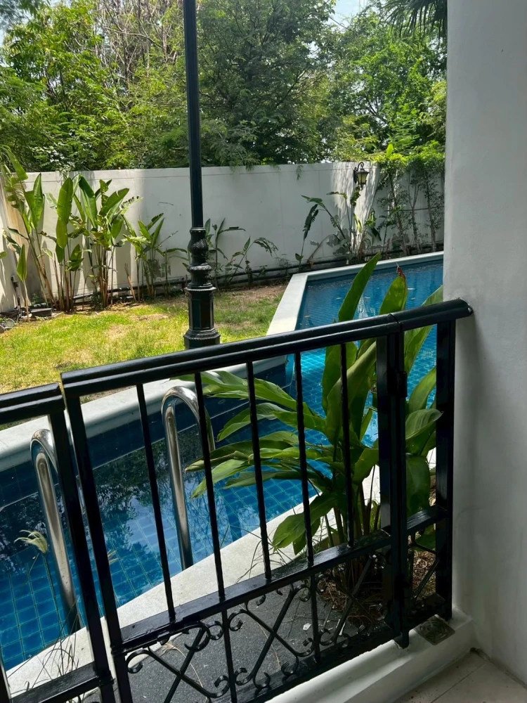 For rent: Espana Condo Resort Pattaya, corner room with privacy, fully furnished, don't miss out!