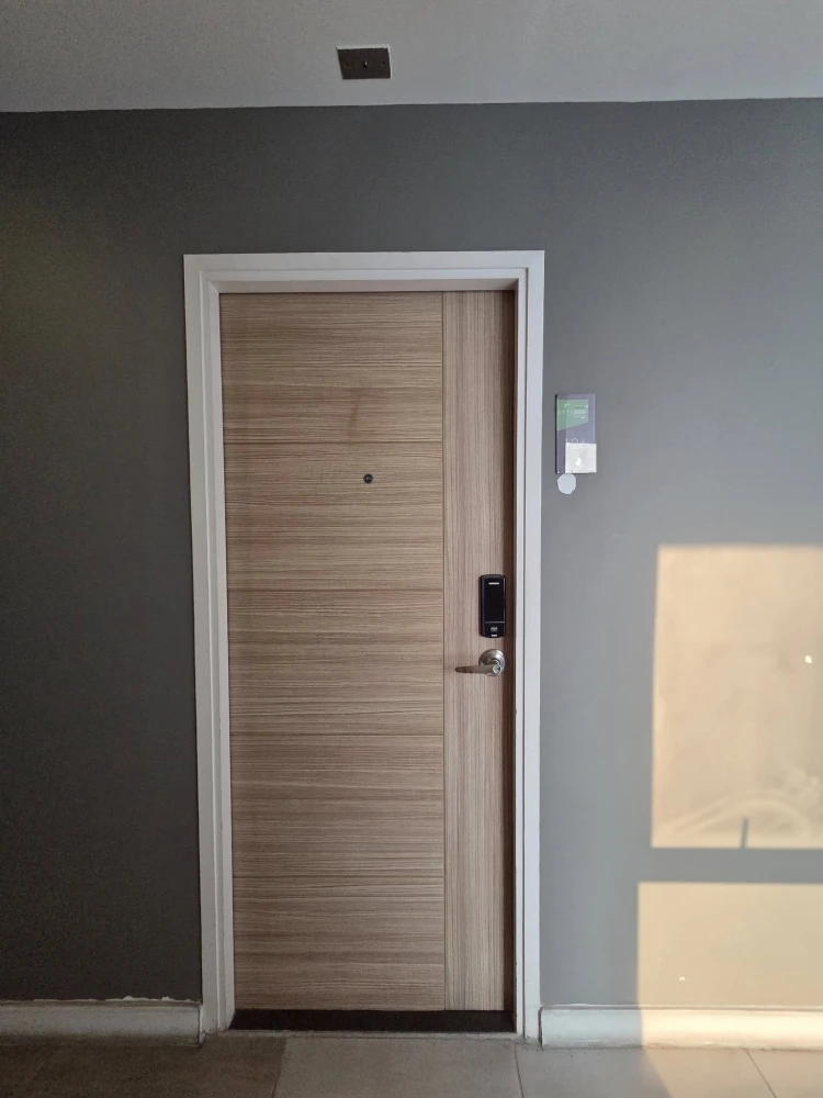 For rent: Esta Bliss, 2 bedrooms, spacious living area, fully furnished. What are you waiting for?