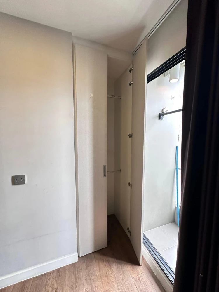 For rent Esta Bliss, corner room, privacy, comes with furniture and complete facilities, book now