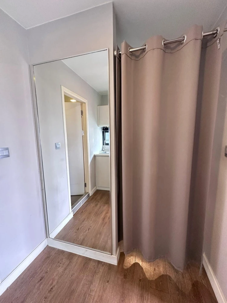 For rent Esta Bliss, corner room, privacy, comes with furniture and complete facilities, book now