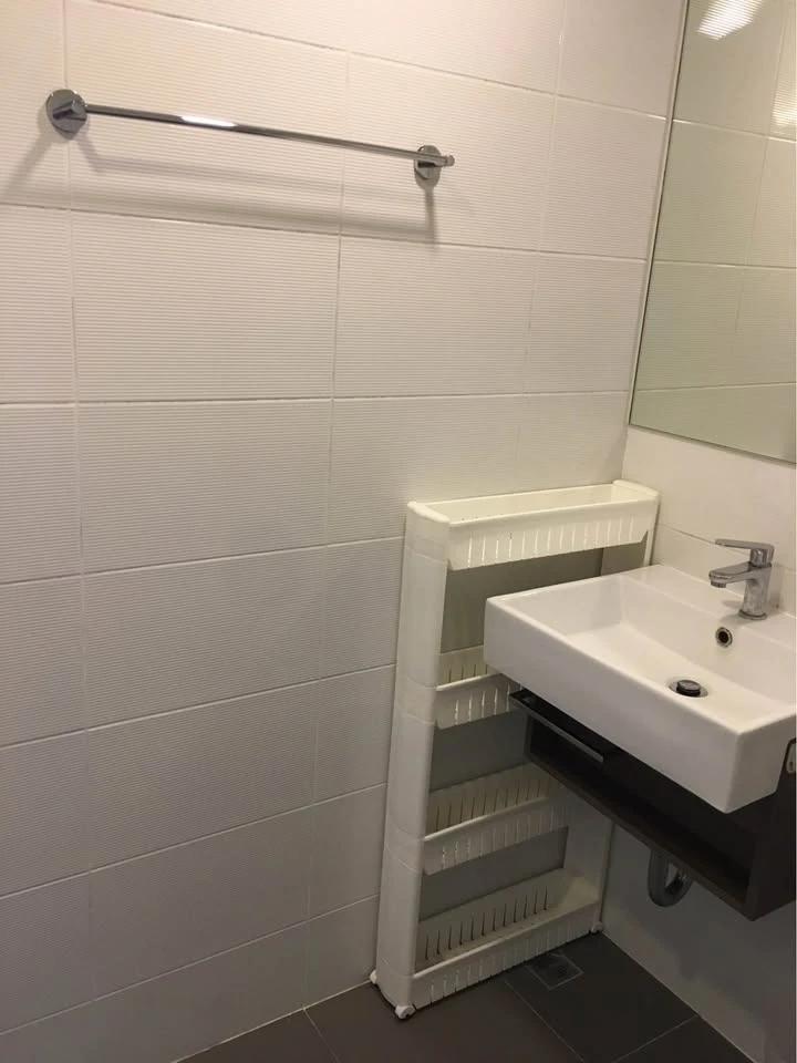 For rent: Esta Bliss Studio, 24 sq m., 180-degree city view, no buildings blocking the view, no noise, very worth booking.