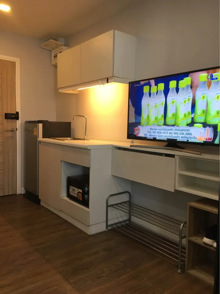 For rent: Esta Bliss Studio, 24 sq m., 180-degree city view, no buildings blocking the view, no noise, very worth booking.
