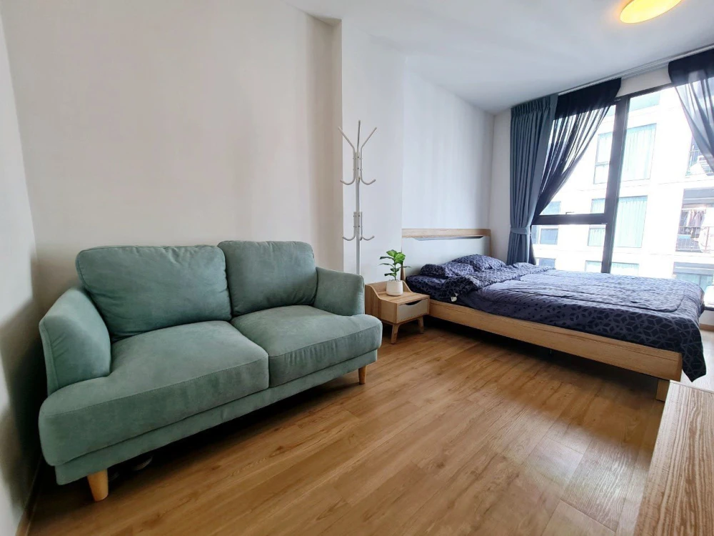 ให้เช่า Feel Condo Ladprao 122 ห้องพร้อมอยู่ สิ่งอำนวยความสะดวกพร้อม จองเลย ราคานี้หาไม่ได้แล้ว