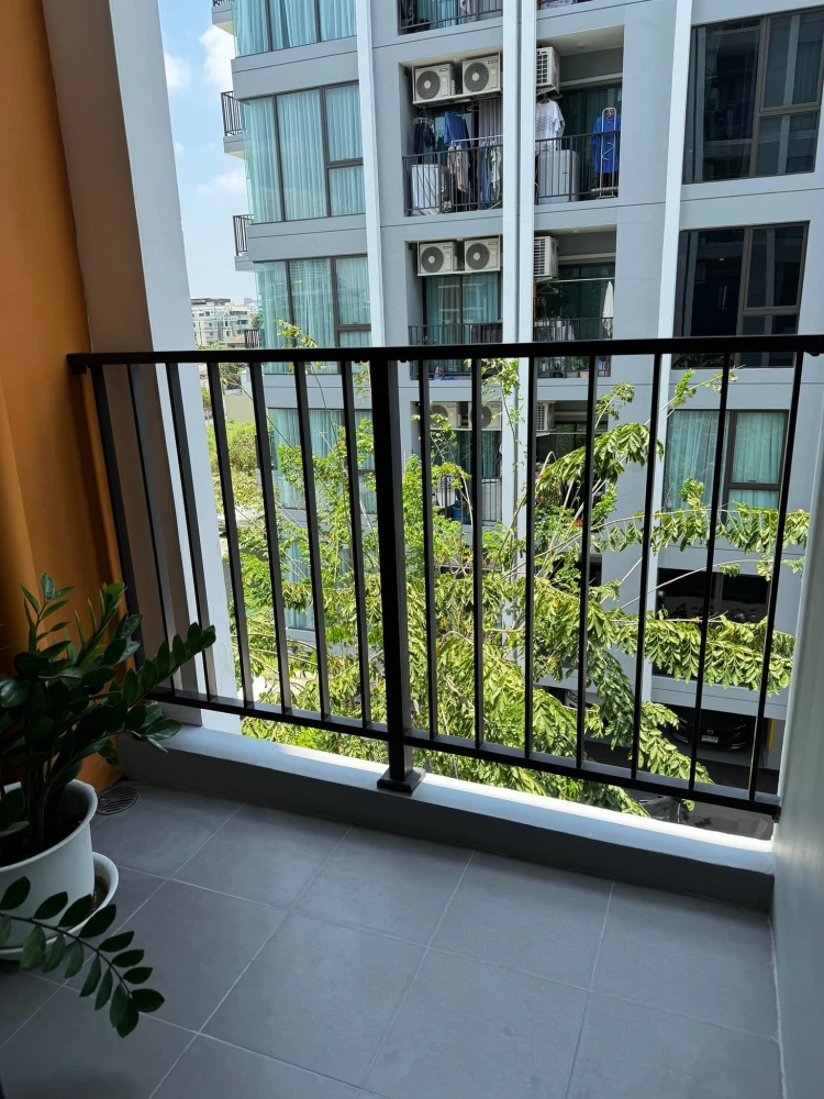 For rent Feel Condo Lat Phrao 122, ready to move in, reasonable price, everything here, hurry and reserve now.