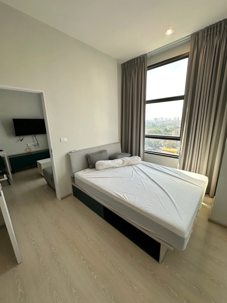 Flexi Rattanathibet condo for rent, 10th floor, train view, fully furnished. Book now!