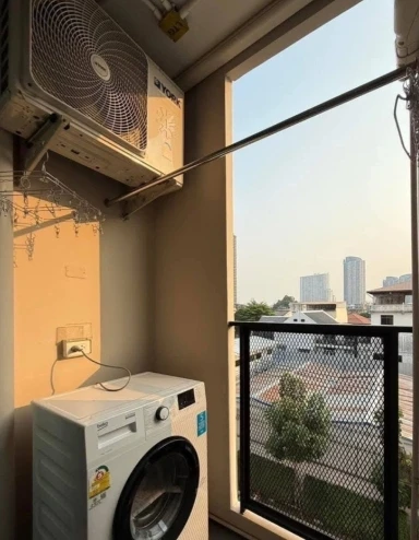 For Rent: FLEXI Sathon - Charoen Nakhon, 5th Floor. Lovely, fully furnished unit—book now! Act fast.