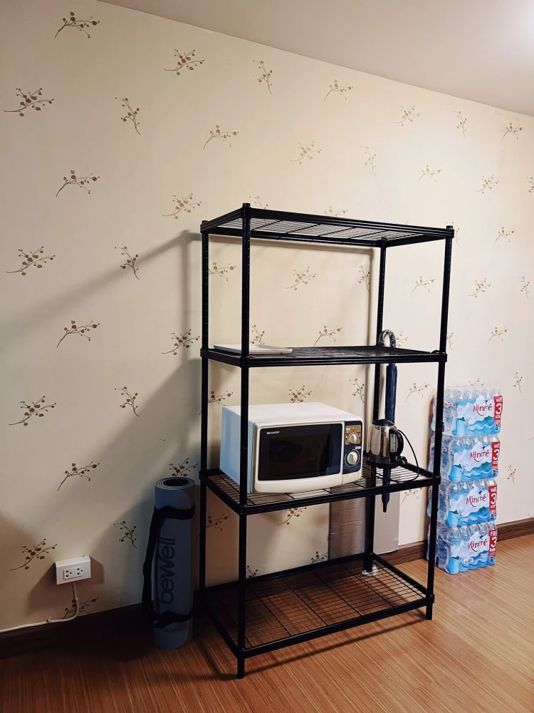 For rent: Flora ville Studio room, 50 sq m., very large room, just bring your belongings and move in.