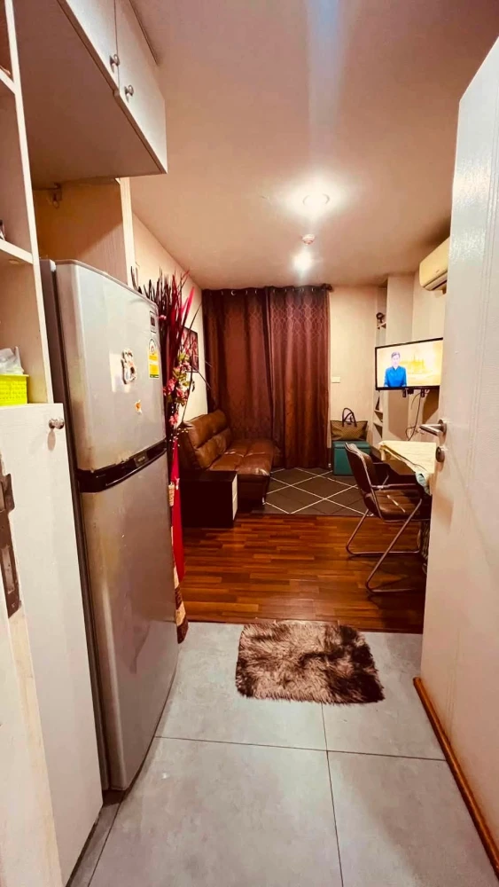 Fresh condo for rent, 3rd floor. Fully furnished with appliances. Just bring your bags and move in!