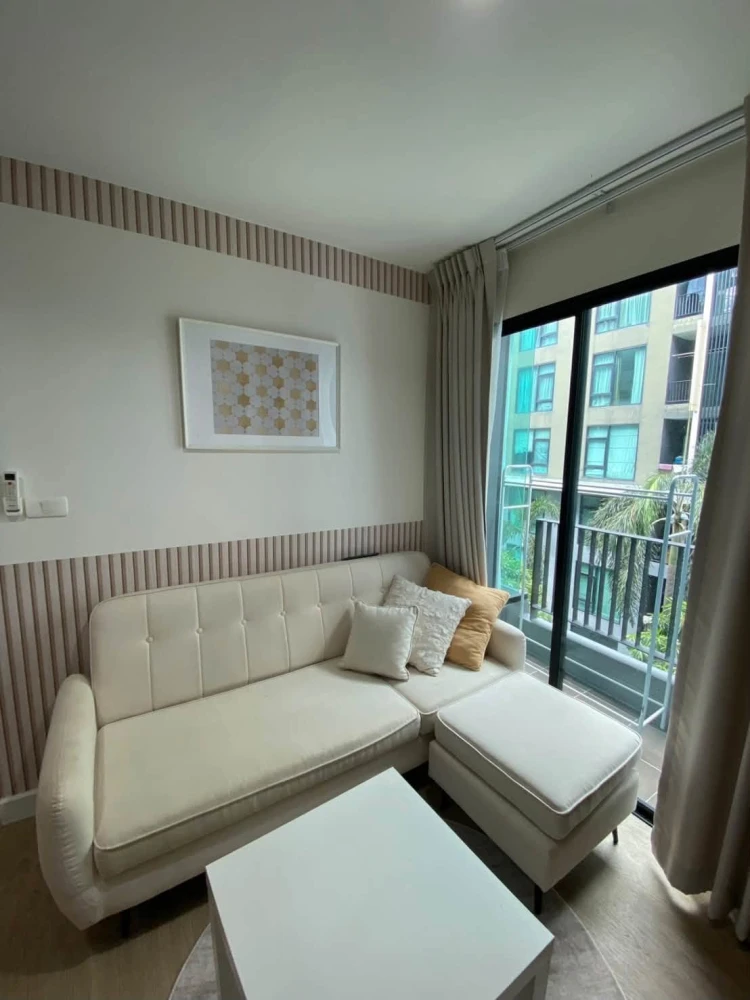 1-bedroom condo for rent at Fresh Condo. Beautiful unit, fully furnished, and ready to move in.
