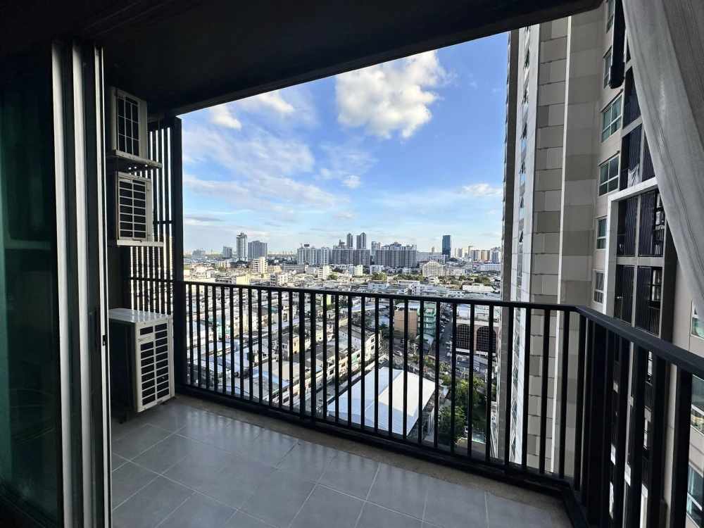 Condo for rent: Fuse Chan Sathorn, large room, city center, convenient transportation, ready to move in.