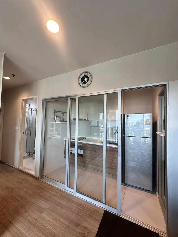 Condo for rent: Fuse Chan Sathorn, large room, city center, convenient transportation, ready to move in.
