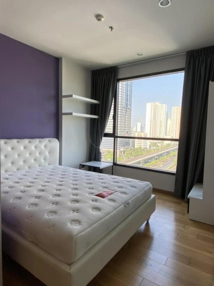 For rent: FUSE Sathorn – Taksin, 12th floor, nice room, fully furnished, ready to move in. Reserve now, don't delay.
