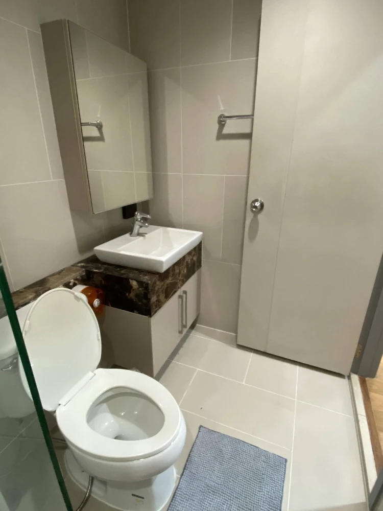 For rent: Fuse Sathorn–Taksin, ready to move in, fully furnished, great value. Book now, don't miss out!