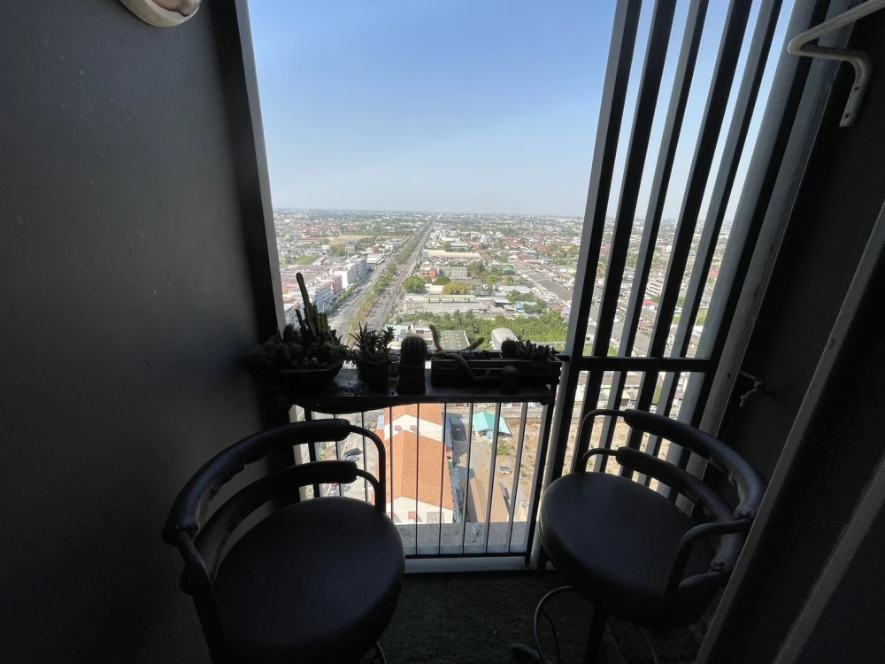 For rent: FUSE SENSE Bang Khae, high floor, city view, beautiful condition, as shown in the picture, complete with furniture and electrical appliances