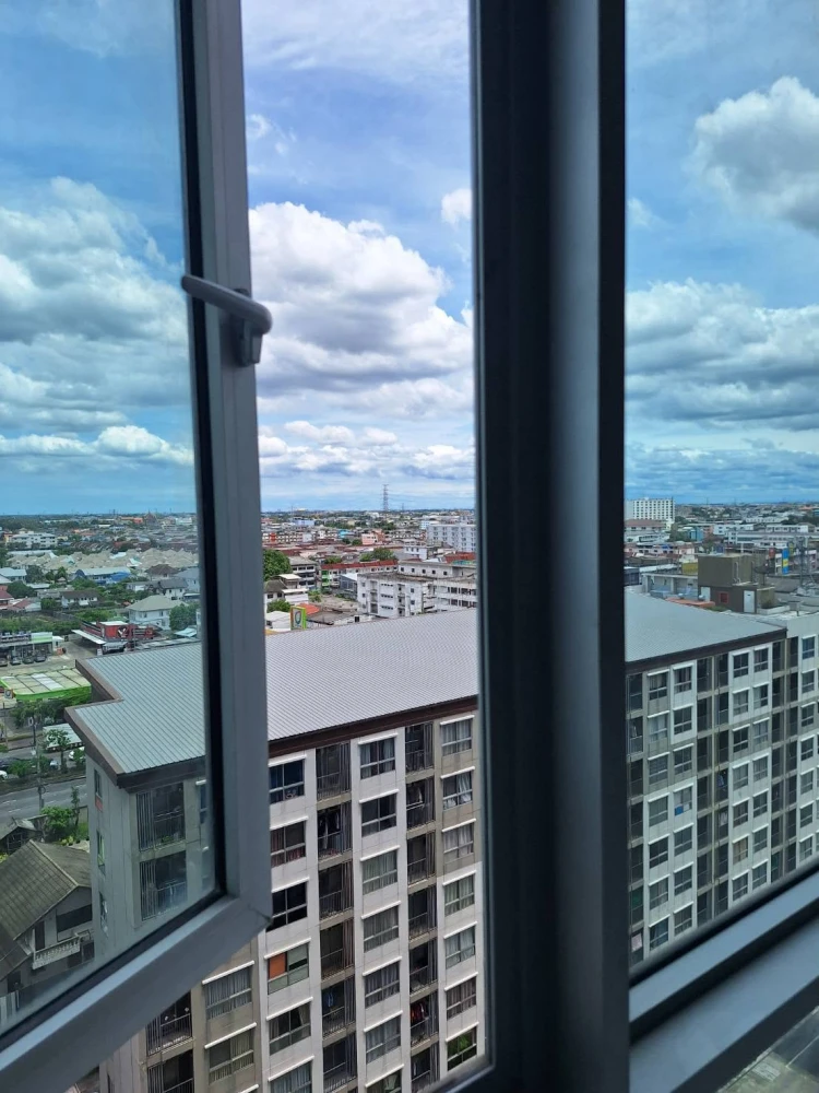 For rent: Fuse Sense Bang Khae. Beautiful room with complete furniture and high-quality appliances. Don't miss out!