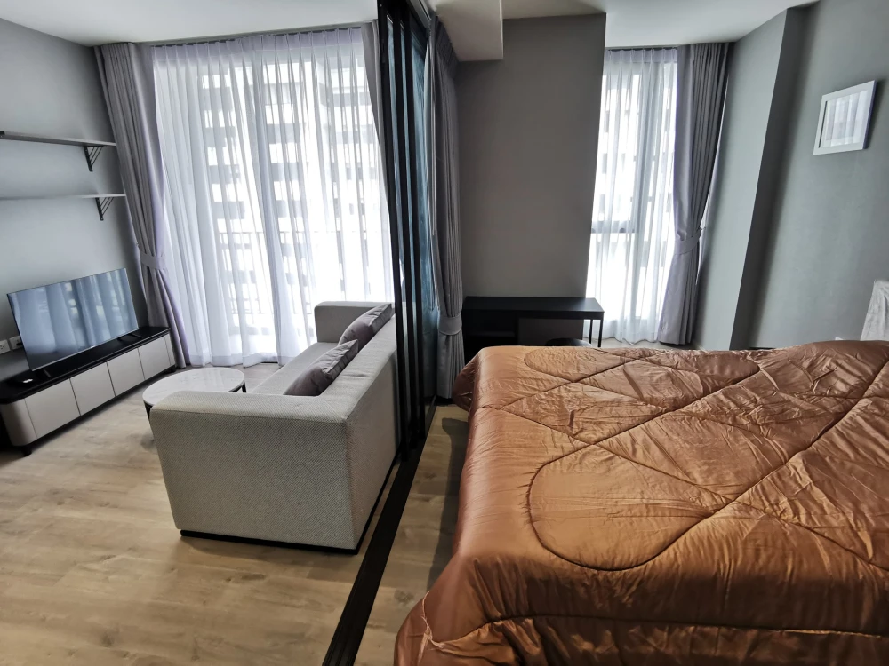 For rent: FYNN Asoke, 1 bedroom, 1 bathroom, clean and fully furnished, excellent location, can you not book it?
