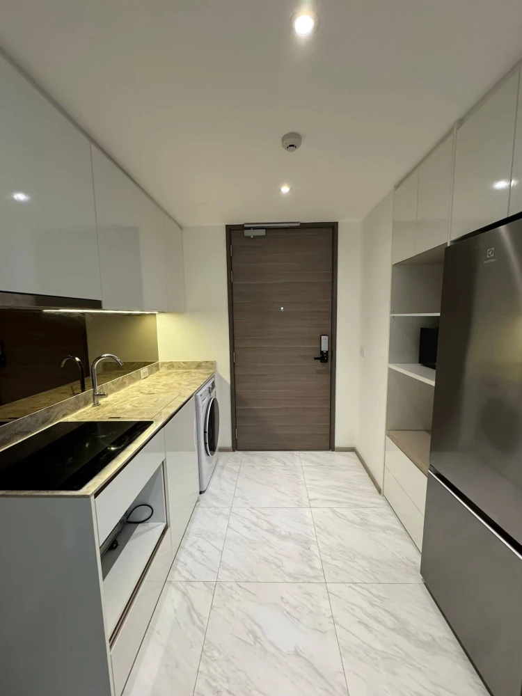 For rent: FYNN Asoke, 6th floor. A lovely, fully furnished unit. Book now!