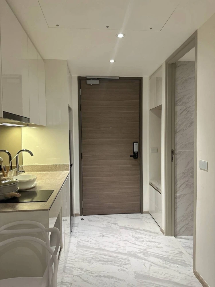 For rent: Fully furnished unit at FYNN Asoke, located on the 7th floor. A lovely, inviting space—book it now before it’s gone!