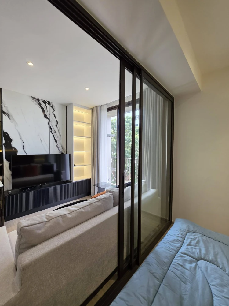 For rent: FYNN Asoke, ready-to-move-in unit, high floor. Book now!