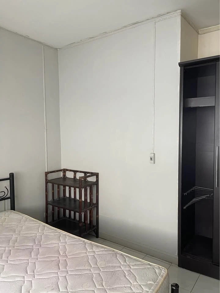 For rent: Garden Court, 6th floor, nice room, fully furnished, book now, hurry!