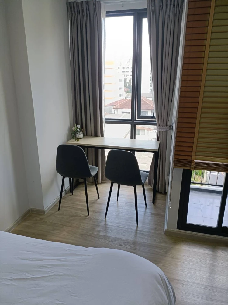Gladden Condo Ladprao 1, 5th floor, fully furnished, ready to move in. Book now! Don't miss out!